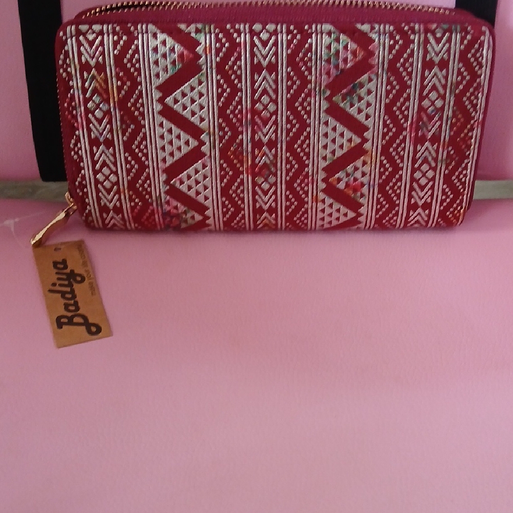 Badiya Red and Silver Patterned Wallet